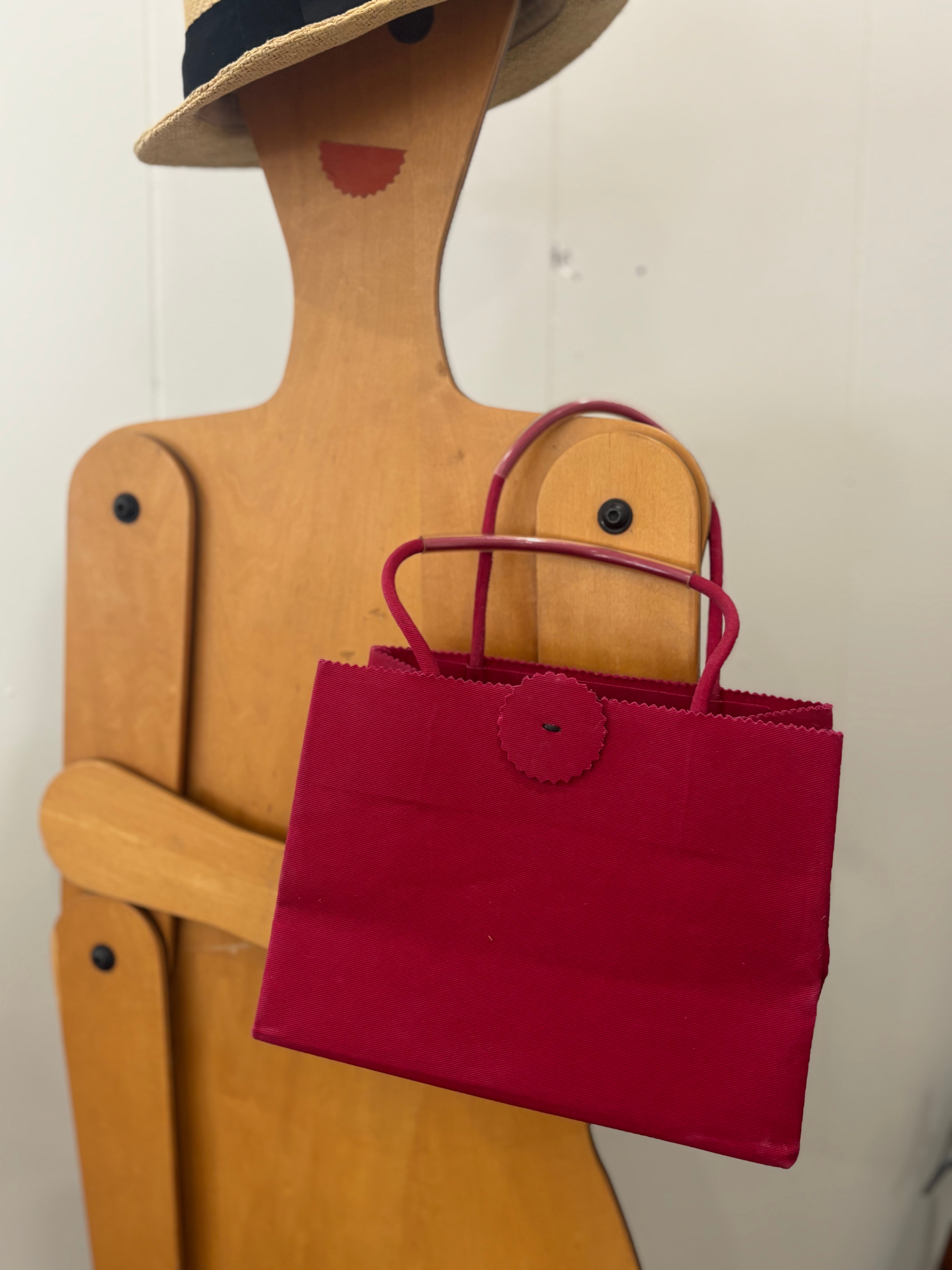 SUMMER SALE : MINI in SOLID